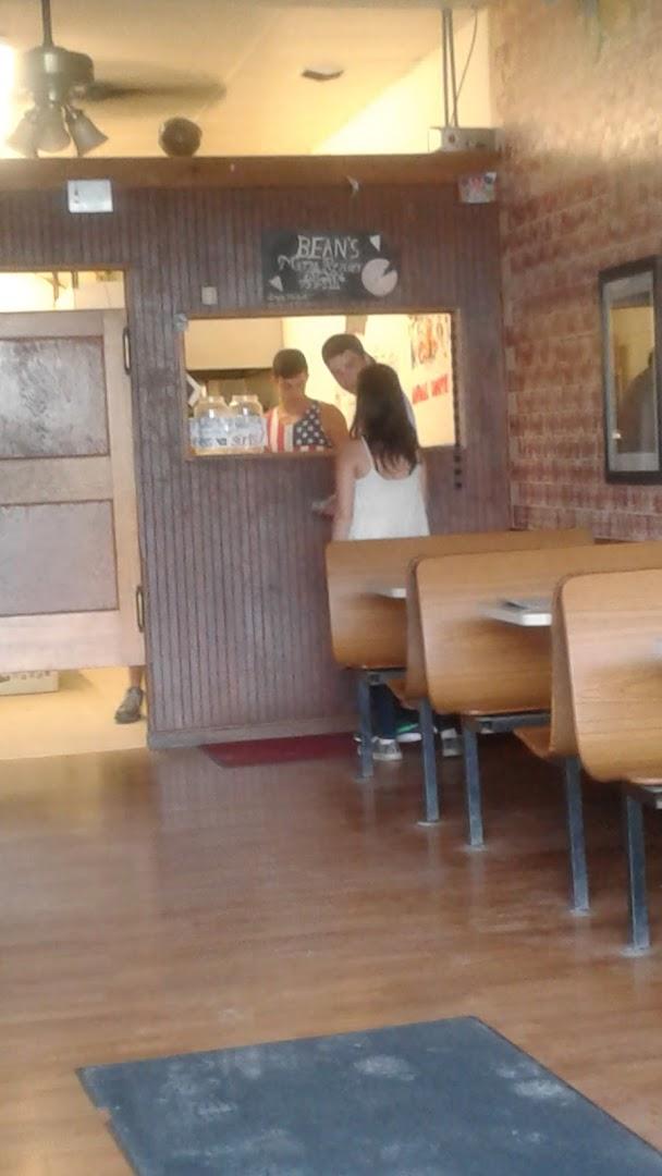 Mama Renie's Pizza - Nelsonvillle