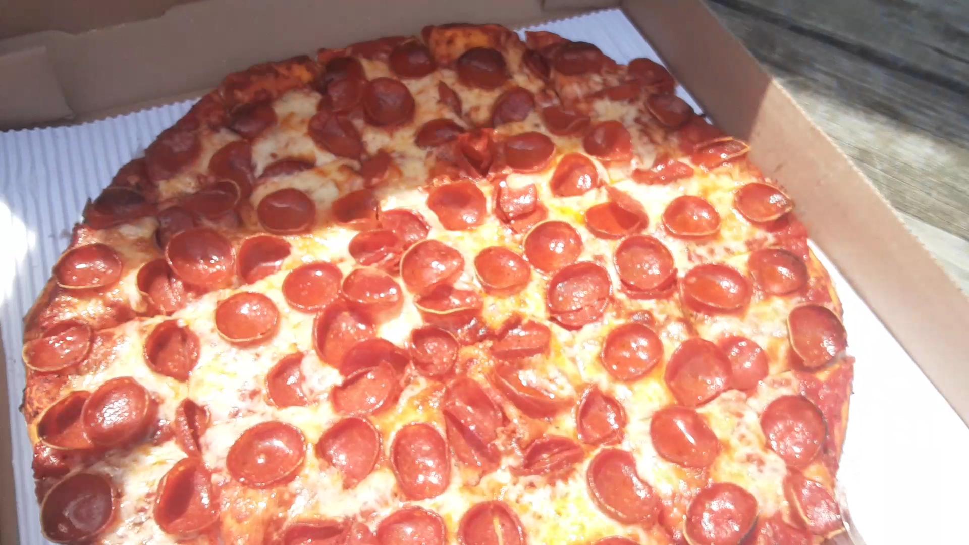 Mama Renie's Pizza - Nelsonvillle