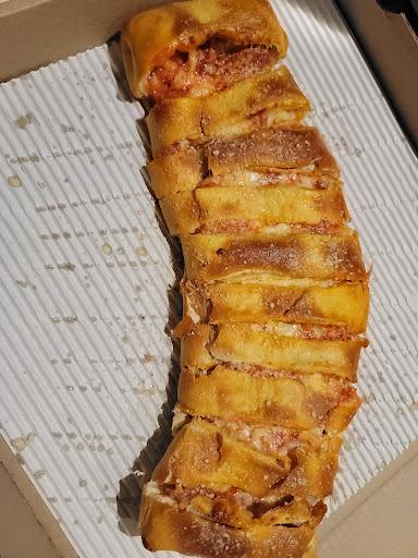 Mama Renie's Pizza - Nelsonvillle